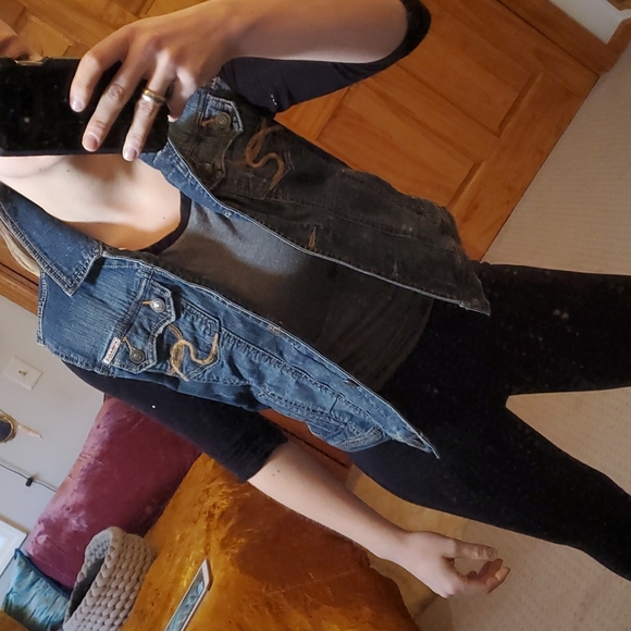 Custom patch Denim vest - Picture 8 of 10